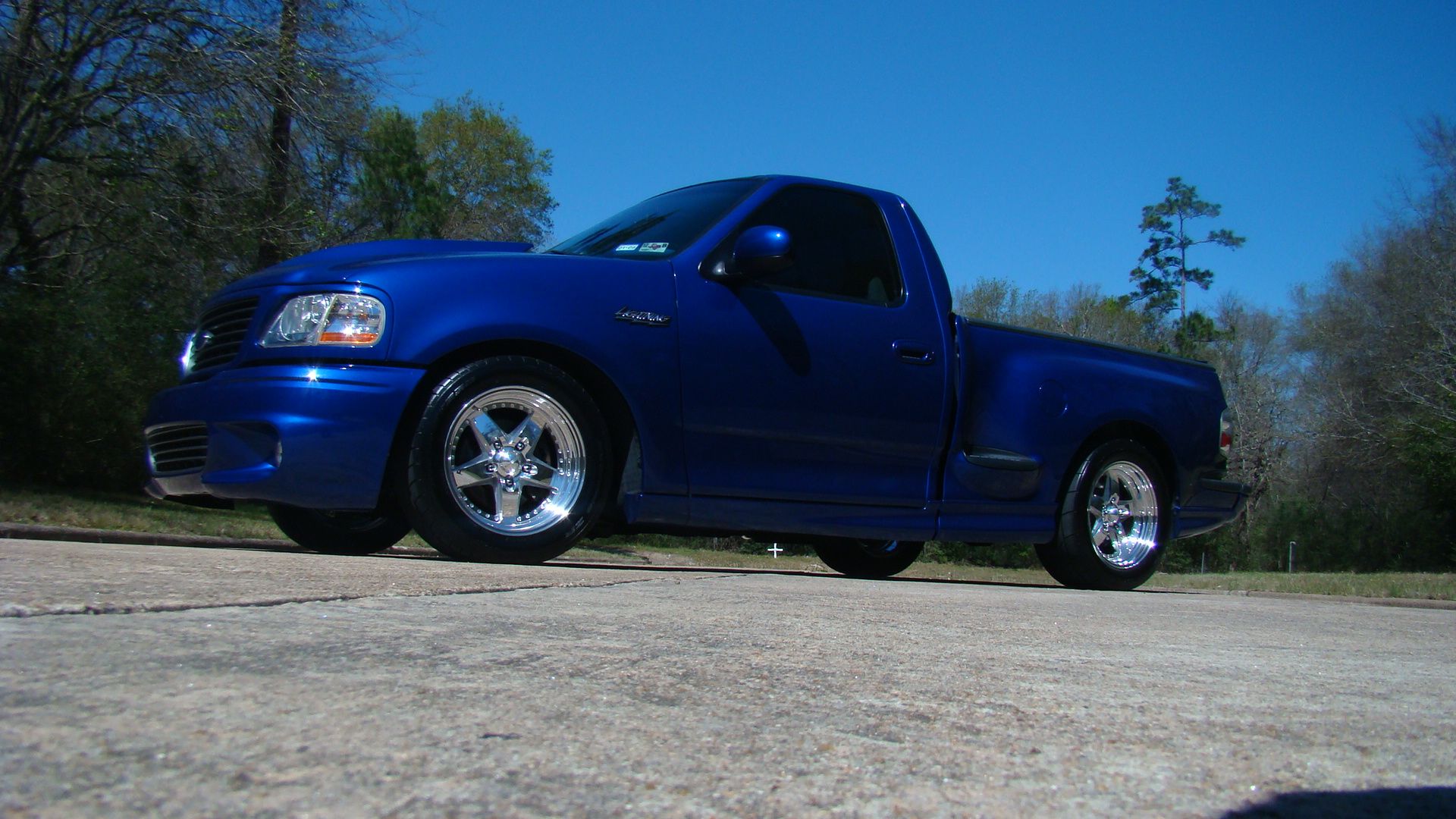 Lightning Blue paint color/code??? what color is this?? LS1TECH